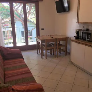 https://appartamento-dalmazia-10.hotelinveneto.com